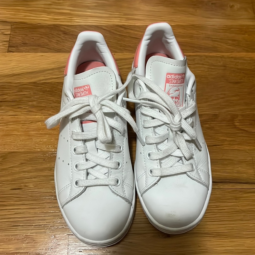 PINK ADIDAS STAN SMITH
